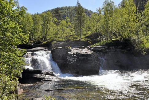 tverrelvi