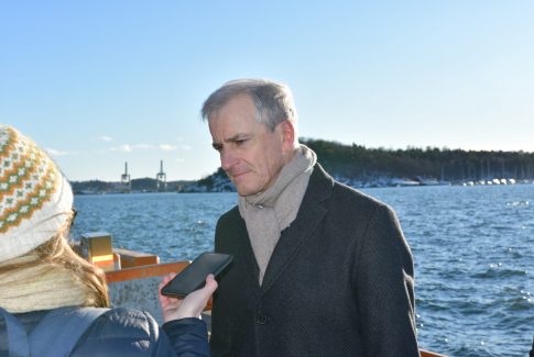 støre