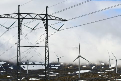 mast sørfjord vindkraftverk vindturbiner