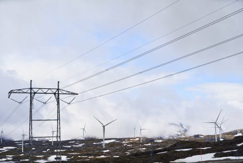mast og vindturbin